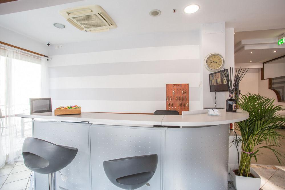 Hotel Nancy Rimini Ngoại thất bức ảnh