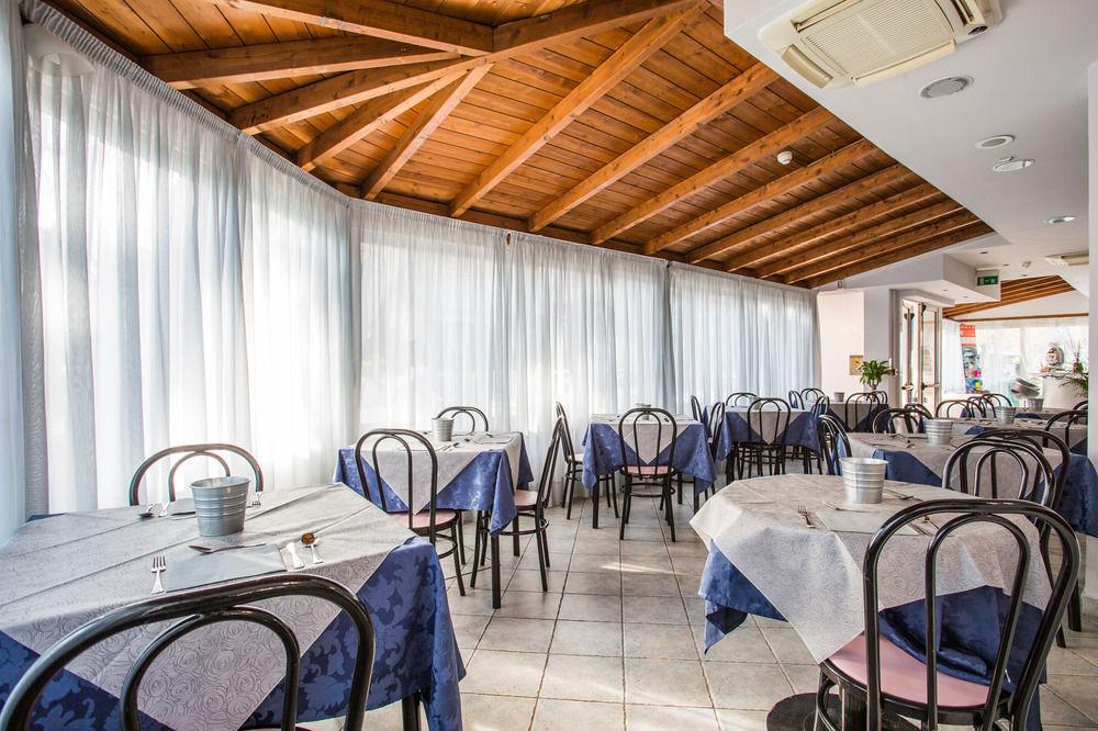 Hotel Nancy Rimini Ngoại thất bức ảnh